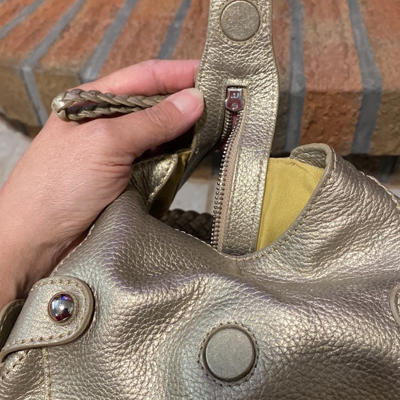 Isabella Fiore Quilt Trip Dawn Bag. New With Tags - Picture 9 of 13